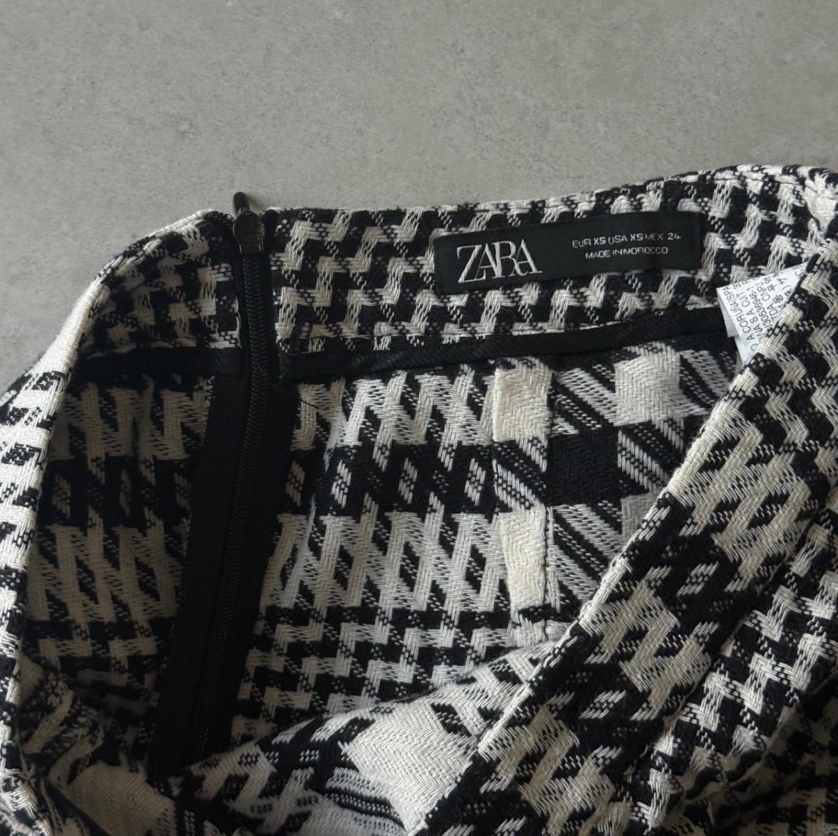 Houndstooth Peplum Midi Skirt