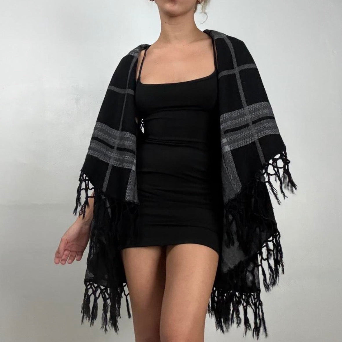 Plaid Tassel Shawl
