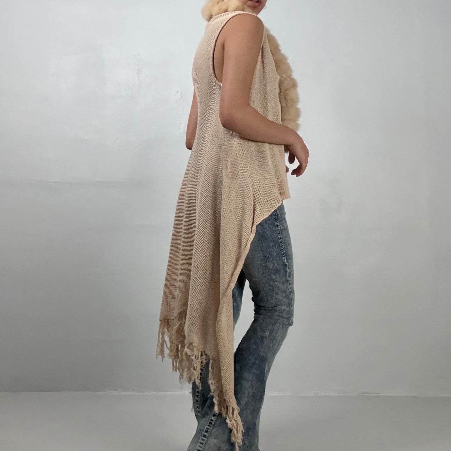 Pom-Pom Long Knit Vest