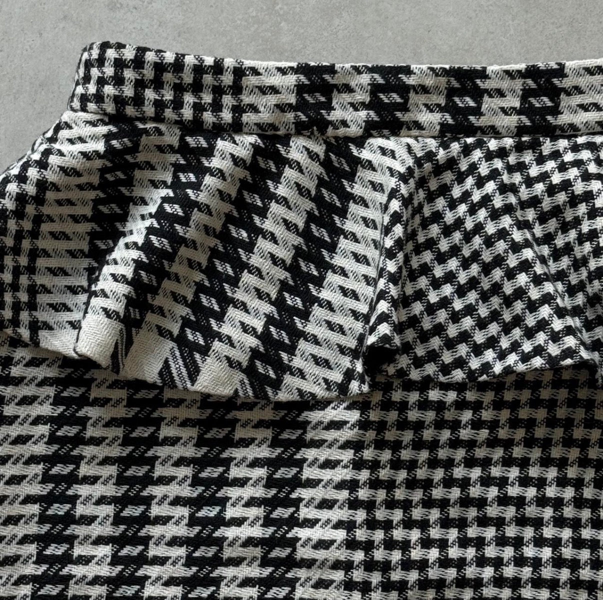 Houndstooth Peplum Midi Skirt