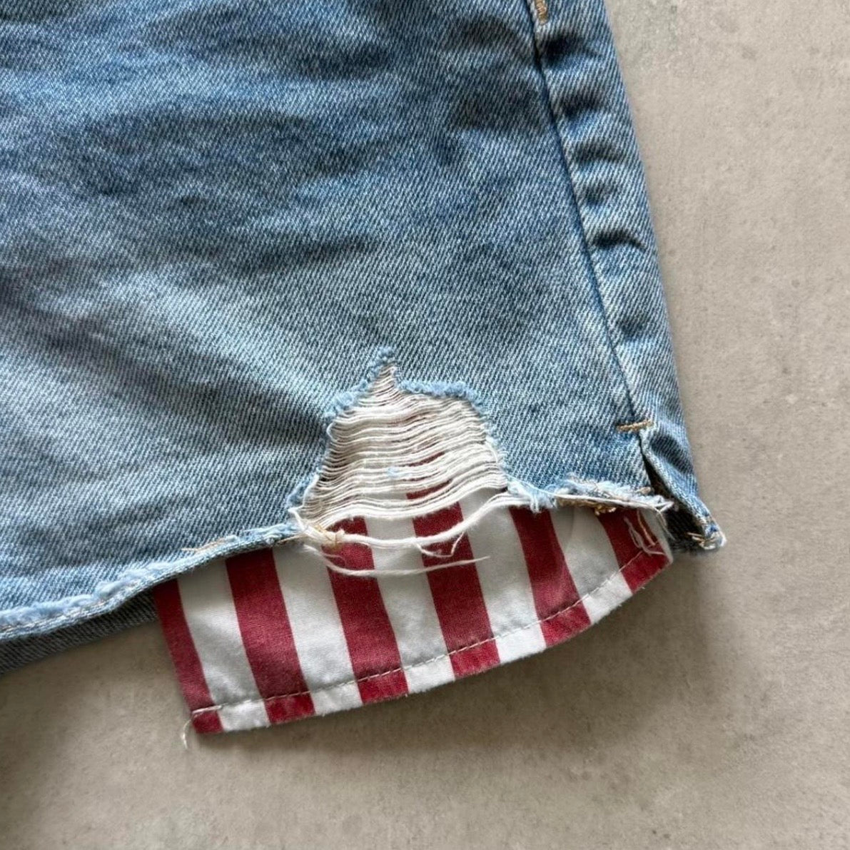 Flag Pocket Denim Shorts